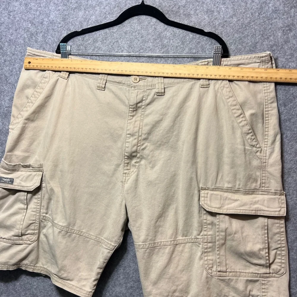 Wrangler Relaxed Fit Cargo Shorts Mens 46 Tan Cotton‎ Blend Utility